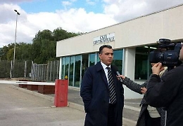 Delitto Loris, Davide Stival visita in carcere la moglie Veronica Panarello