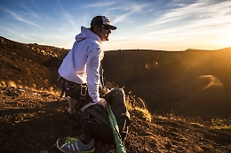 In bilico sui Crateri Silvestri sulla highline
