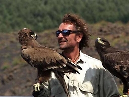 Falcolandia, l’evento sul mondo dei rapaci in onore del catanese Angelo D’Arrigo