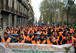 Forestali, iscritti al bilancio regionale: da venerdì in servizio