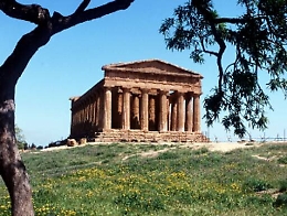 La Valle dei Templi apre le porte alle famiglie: si inizia con il piccolo archeologo