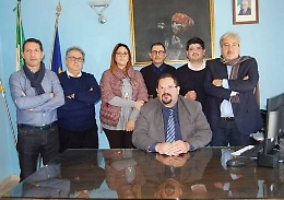 Gela, dopo il licenziamento di tre assessori voci M5S: pronta espulsione di Messinese