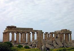 Manca il regolamento, la Regione dice no ai privati che volevano restaurare Selinunte