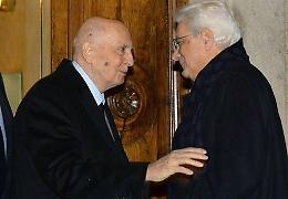 Mattarella, primo giorno da presidente a messa a piedi per rispettare blocco traffico