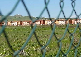 «Quota siciliana o ci fanno un c... così» Cara Mineo, la “pista rossa” di Odevaine