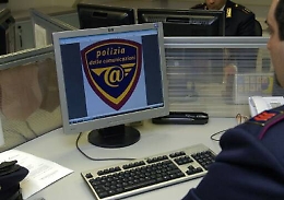 Sito di pedofili denunciato alla polizia postale di Catania