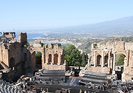 “Viaggiare d’estate 2015”: la Sicilia sul podio della notorietà