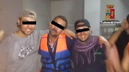 Scafisti incastrati dai selfie