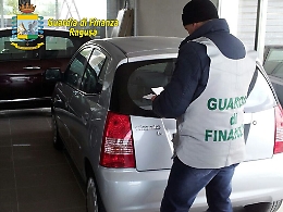 Ragusa, autosalone abusivo Denunciati (anche) 49 acquirenti