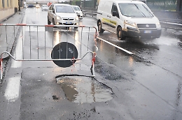 Le strade di Catania "martoriate" dalla pioggia