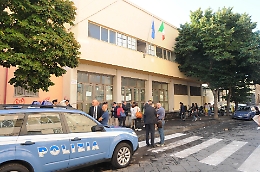 Catania: rimproverato da maestre, bambino minaccia di gettarsi dal tetto della scuola