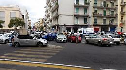 Catania: Via Giacomo Leopardi, chiusura strada per fare acquisti!