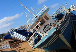 «Bombardare i barconi prima che partano» Italia, Ue e Onu alla guerra contro gli scafisti