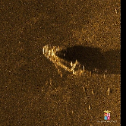 Le prime immagini del barcone dell'orrore