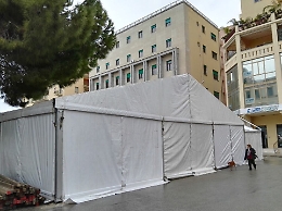 Si lavora per l'apertura di Palatenda e palafood