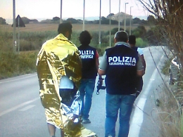 Ispica, in trentatré sbarcano su una barca a vela