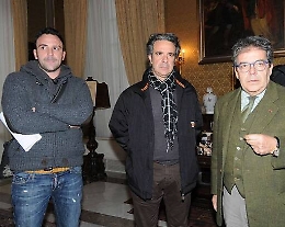 Il nonno di Nicole: «Senza vita a Ragusa e i medici tacevano». Domani pomeriggio i funerali della piccola