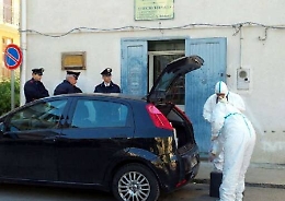 Impiegato ucciso per gelosia indagata anche moglie omicida