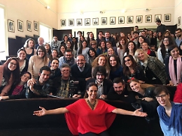 Catania, la cantante Noa con gli studenti all’università: «Studiate dialogate e votate»