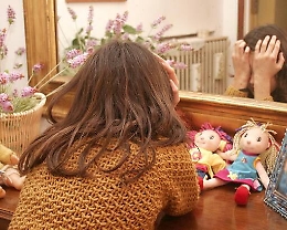 Palermo, atti sessuali con ex alunna, condannato prof di religione