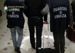 Troina, arrestato nella sua villetta dopo avere intascato una tangente