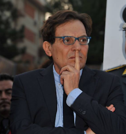 Processo Montante, dichiarata prescritta l'imputazione a carico di Rosario Crocetta: "Dentro e poi fuori senza toccare palla"