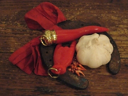 Gioielli con il sale per cacciare via il malocchio