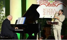 Catania, la lezione di vita, di scienza, di giornalismo e di musica di Piero Angela