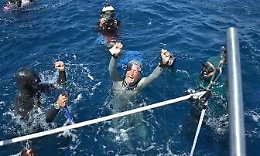 Apnea, Chiara Obino migliora record mondiale a  -82