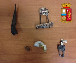 Nigeriana vittima di tratta prostituzione riesce a far arrestare tre connazionali