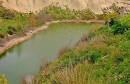 Noto, discarica di Bommiscuro, quel laghetto che fa paura