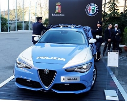Si rinnova il parco auto della Polizia