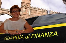 «Si fece pagare due volte i suoi incarichi» Sequestrati 140 mila euro alla Corsello