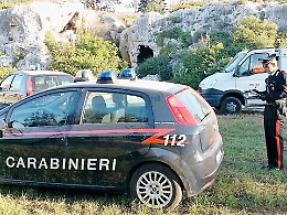 La lotta al degrado Clochard "sfrattati" da grotte e ponti