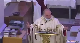 Barrafranca, l'omelia omofoba del parroco, insorge l'Arcigay: «Discorso d'odio»