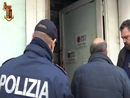 Rivendevano cibo scaduto o avariato, sequestrati tre ristoranti e tre locali a Catania