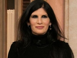 Pamela Prati a "Chi l'ha visto", ma (stavolta) non parla