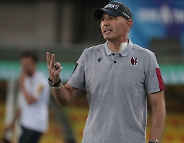 Sinisa Mihajlovic dall'ospedale per la leucemia alla panchina per il suo Bologna