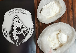 Catania, preso corriere della droga: nascondeva 1 kg di cocaina in un casolare