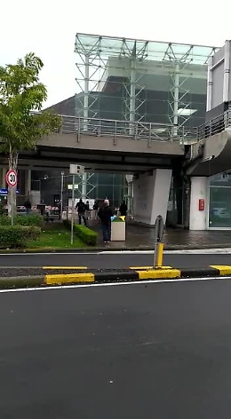 Catania, aeroporto: bagni chimici in condizioni indecenti