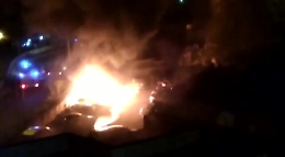 Messina, incendio distrugge cinque auto nel deposito di una officina