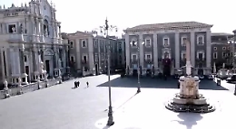 Catania e Sant'Agata senza festa: il clima surreale in piazza Duomo