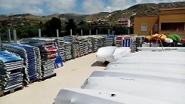 Coronavirus, crisi e incertezza tra i venditori di arredi per gli stabilimenti balneari