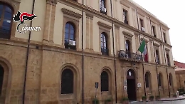 Caporalato ad Agrigento, stipati nei furgoni per andare nei campi