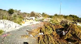 Belpasso: video shock sullo stato di degrado in zona Mompilieri