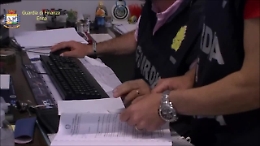 Assenteismo a Piazza Armerina, le foto e i video che incastrano i furbetti del cartellino