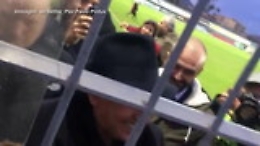 Berlusconi ai tifosi del Monza:  &laquo;Scusate vi devo salutare, devo andare a putt...&raquo;