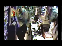 Catania, i rapinatori seriali di farmacie