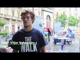 Catania, acrobazie sui fili del bucato