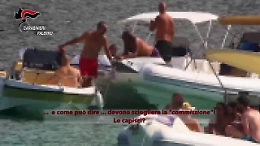 Operazione Bivio, summit anche sui gommoni per non essere intercettati: il video